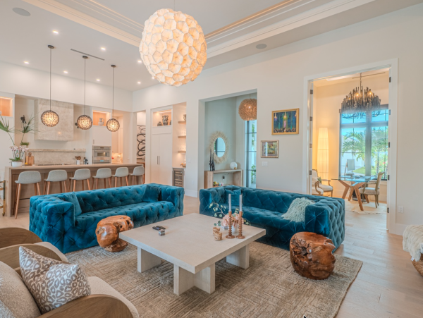 Luxurious Naples Getaway - Custom Design Home with Pool & Spa